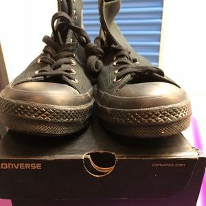 Men’s brand new black high top converse